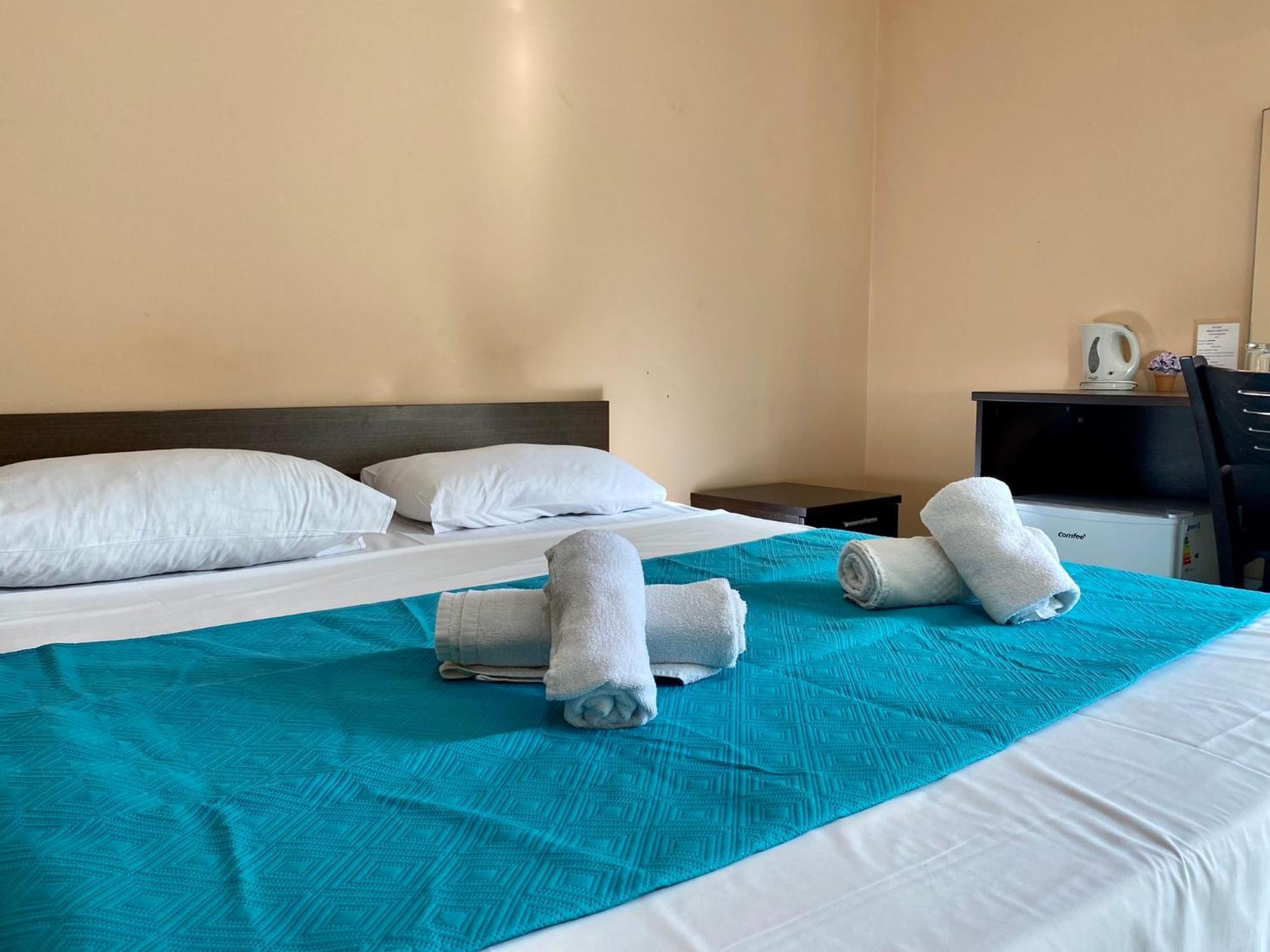 Malta Paradise Central Accomodation Hotel Saint Julian's Екстериор снимка