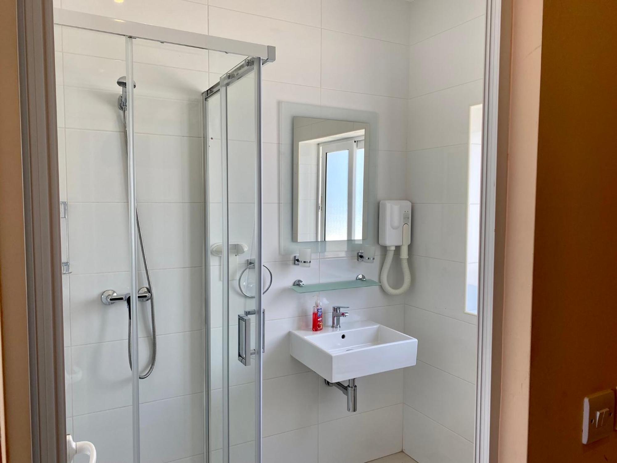Malta Paradise Central Accomodation Hotel Saint Julian's Екстериор снимка