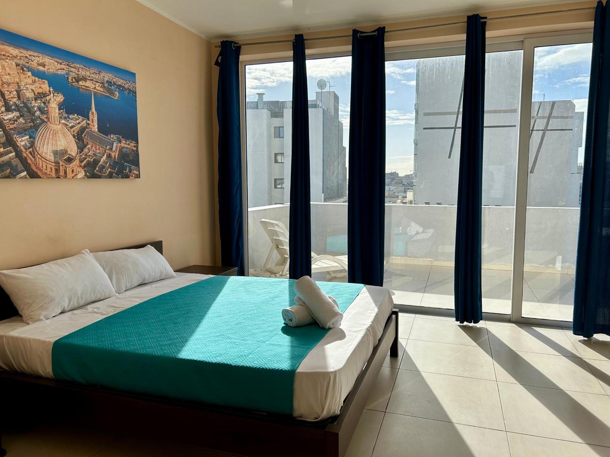 Malta Paradise Central Accomodation Hotel Saint Julian's Екстериор снимка